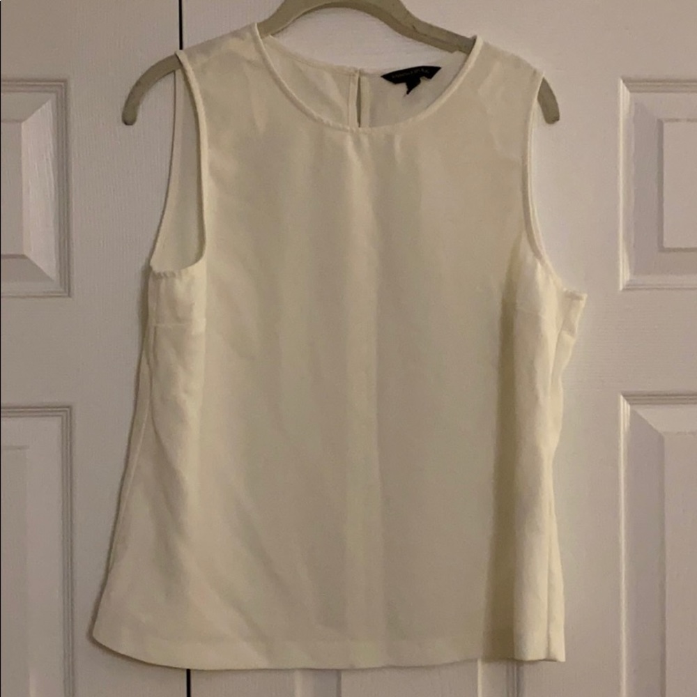 Banana Republic Sleeveless Textured Blouse